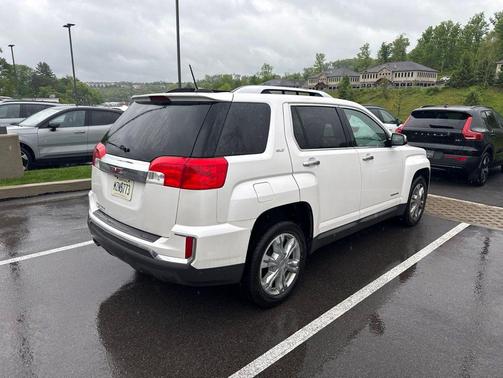 White Frost Tricoat 2017 GMC Terrain SLT