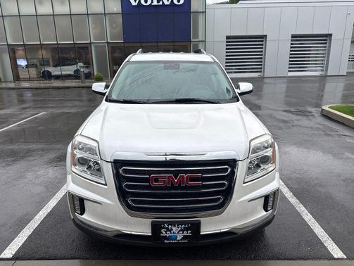 White Frost Tricoat 2017 GMC Terrain SLT