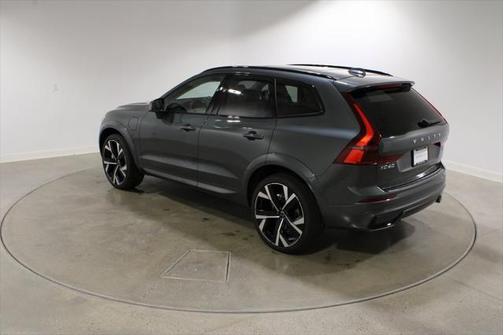 2026 Volvo XC60 Plug-In Hybrid T8 Ultra