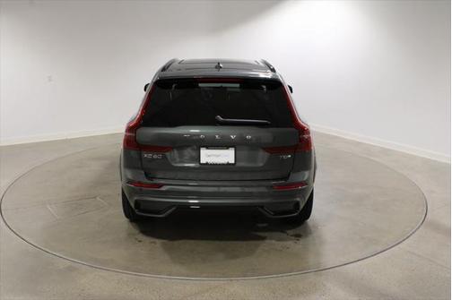 2026 Volvo XC60 Plug-In Hybrid T8 Ultra