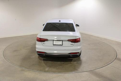 2022 Audi A4 40 Premium