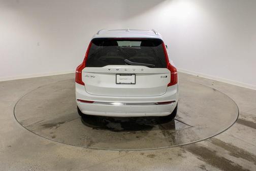 2023 Volvo XC90 B6 Plus 7-Seater