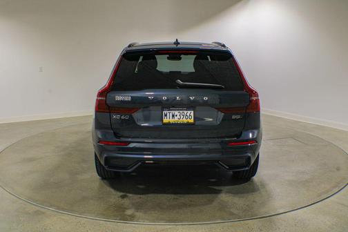 Denim Blue Metallic 2026 Volvo XC60 B5 Plus