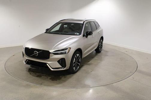 2026 Volvo XC60 B5 Plus