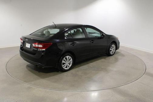 2019 Subaru Impreza 2.0i