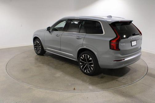 Vapour Grey Metallic 2026 Volvo XC90 B6 Plus 7-Seater
