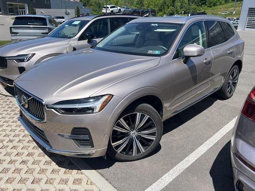 Bright Dusk Metallic 2023 Volvo XC60 B5 Plus Bright Theme