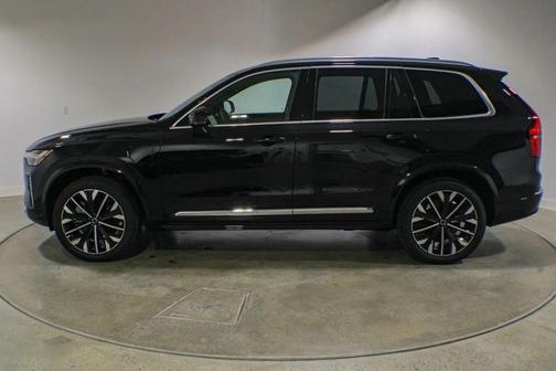 Onyx Black Metallic 2026 Volvo XC90 Plug-In Hybrid Plus, T8 AWD, Electric/Gasoline, Bright, 7 Seats