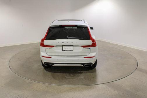 2018 Volvo XC60 T6 R-Design