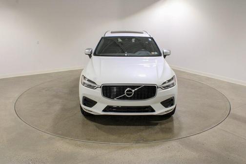 2018 Volvo XC60 T6 R-Design