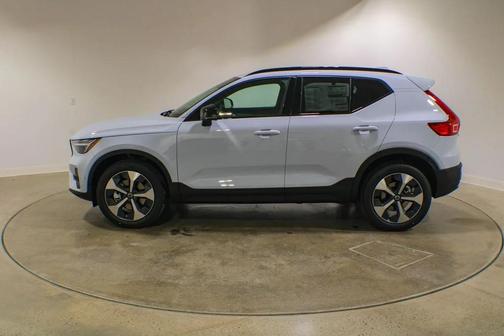 Cloud Blue 2026 Volvo XC40 Plus, B5 AWD Gas (mild hybrid), Dark