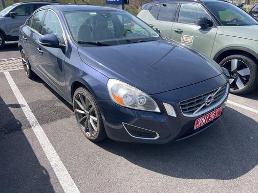 2013 Volvo S60 T5