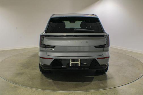 VAPOUR GRY MET 2026 Volvo EX90 Plus, Twin Motor Performance, Fully electric, 6 Seats