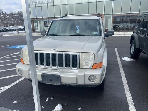 2007 Jeep Commander Sport