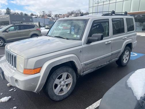 2007 Jeep Commander Sport