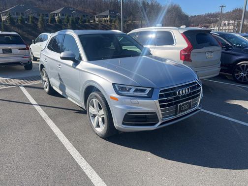2019 Audi Q5 2.0T Premium Plus