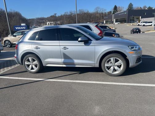 2019 Audi Q5 2.0T Premium Plus
