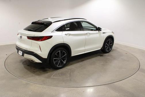 2023 INFINITI QX55 ESSENTIAL