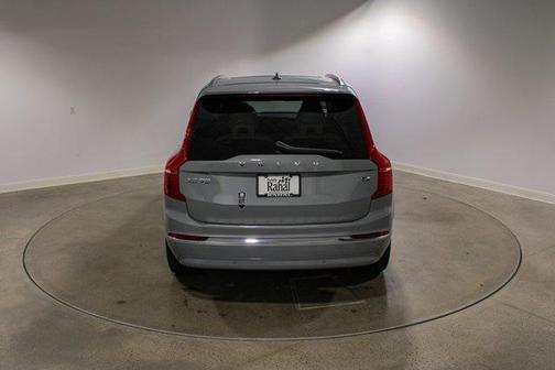 2025 Volvo XC90 Plug-In Hybrid T8 Ultra 7-Seater
