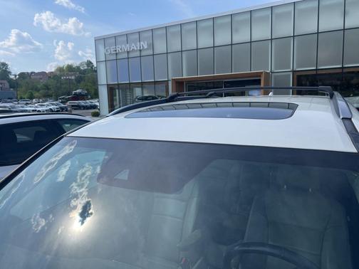 White Diamond Pearl 2019 Honda Pilot Touring 8-Passenger