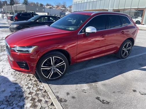 2019 Volvo XC60 T5 R-Design