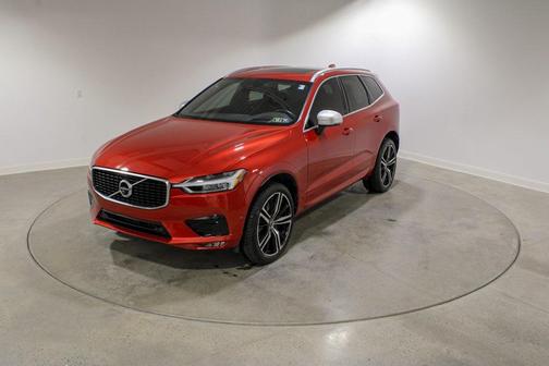 2019 Volvo XC60 T5 R-Design