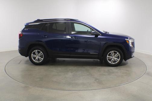 Marine Metallic 2023 GMC Terrain SLE