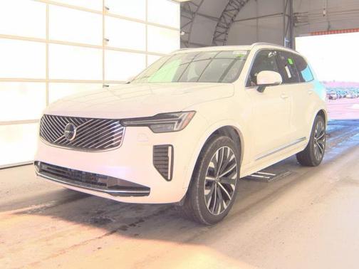 2025 Volvo XC90 B6 Plus 7-Seater