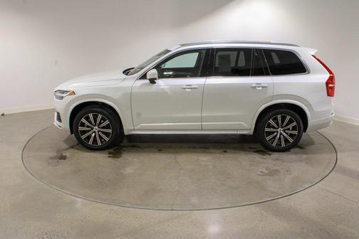 2023 Volvo XC90 B5 Core