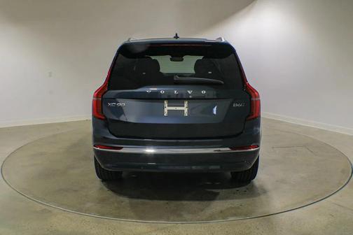 Denim Blue Metallic 2026 Volvo XC90 Plus, B6 AWD Gas (mild hybrid), Gasoline, Bright, 6 Seats