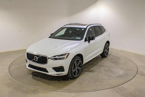 2020 Volvo XC60 T6 R-Design
