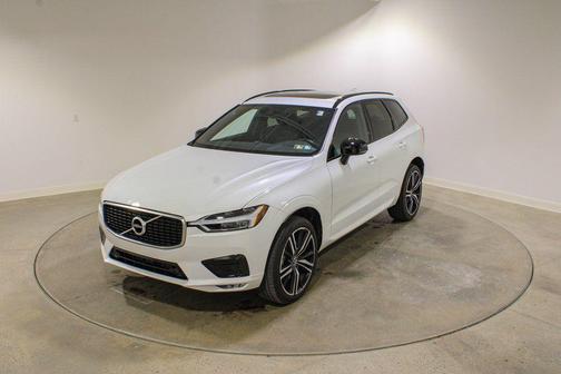 2020 Volvo XC60 T6 R-Design