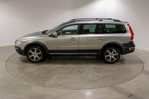 2015 Volvo XC70 T6 Premier Plus