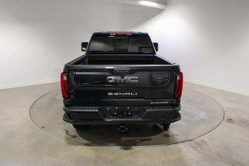 2025 GMC Sierra 2500 Denali Ultimate