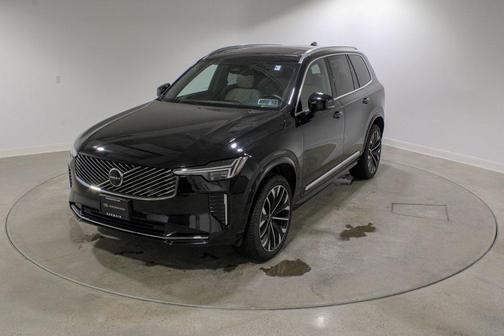 2025 Volvo XC90 B6 Plus 7-Seater