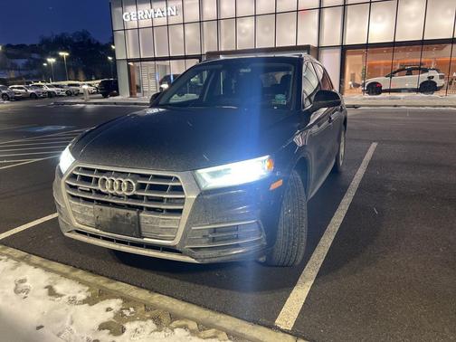 2019 Audi Q5 2.0T Premium Plus