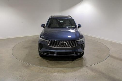 2026 Volvo XC90 B5 Plus 6-Seater