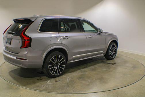 Aurora Silver 2026 Volvo XC90 Plus, B6 AWD Gas (mild hybrid), Gasoline, Bright, 7 Seats