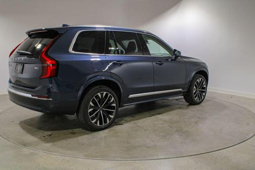 Denim Blue Metallic 2026 Volvo XC90 B6 Ultra 7-Seater
