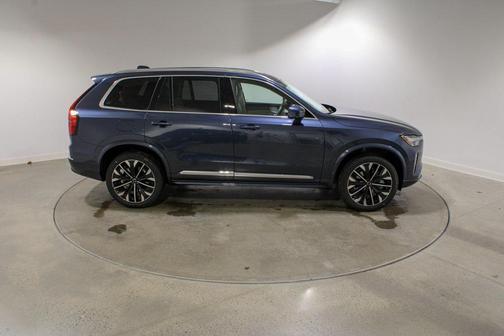 2026 Volvo XC90 B6 Ultra 7-Seater