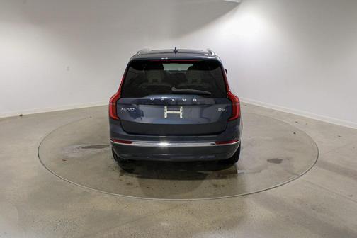 2026 Volvo XC90 B6 Ultra 7-Seater