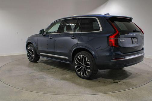 Denim Blue Metallic 2026 Volvo XC90 B6 Ultra 7-Seater