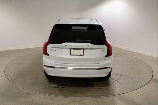 2025 Volvo XC90 Plug-In Hybrid T8 Plus 7-Seater