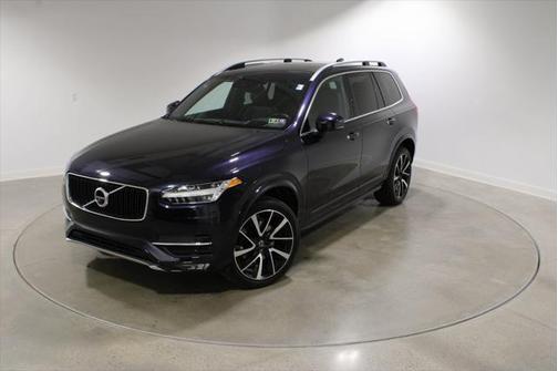 2019 Volvo XC90 T6 Momentum
