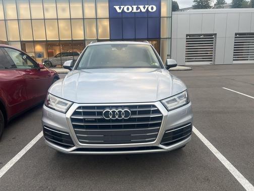 2018 Audi Q5 2.0T Tech Premium