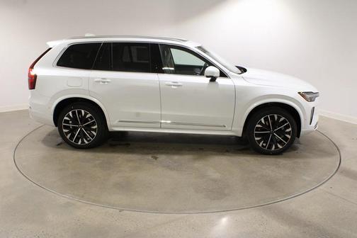 2026 Volvo XC90 B6 Ultra 7-Seater