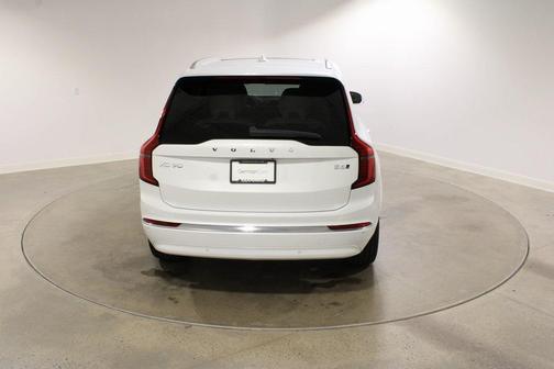 2026 Volvo XC90 B6 Ultra 7-Seater