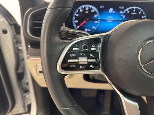 Silver 2023 Mercedes-Benz GLE 350 4MATIC