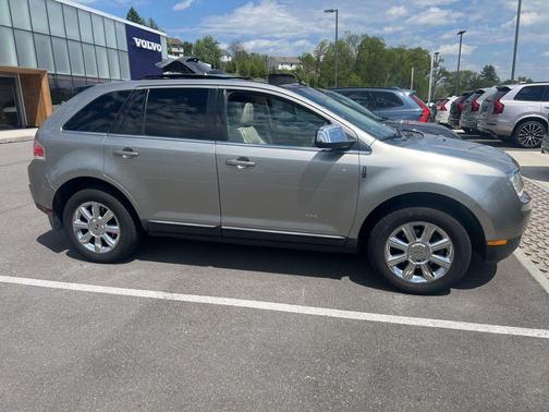Vapor Silver Clearcoat Metallic 2008 Lincoln MKX Base