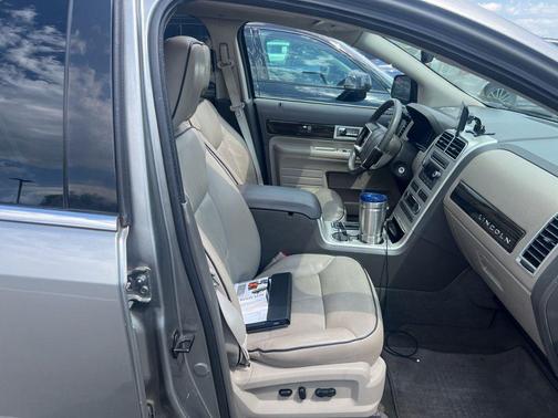 Vapor Silver Clearcoat Metallic 2008 Lincoln MKX Base